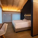 Moon Eco Bed and Breakfast 3*