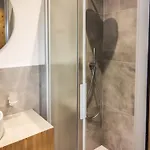 Moon Eco לינה וארוחת בוקר