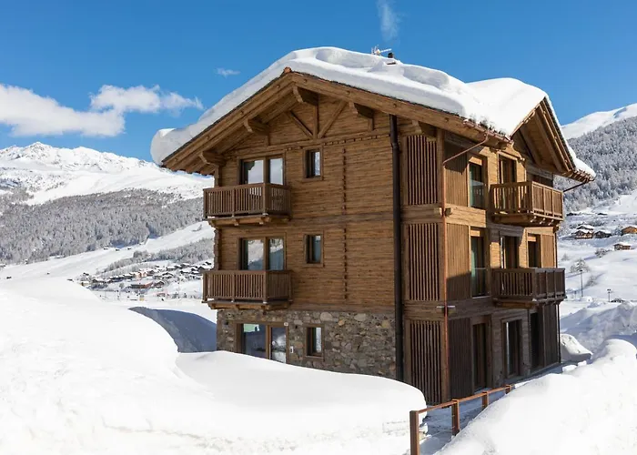 Moon Eco 3* Ливиньо